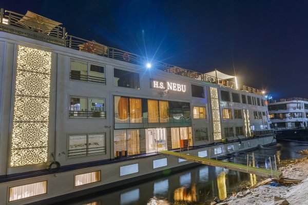 Buitenkant van de boot