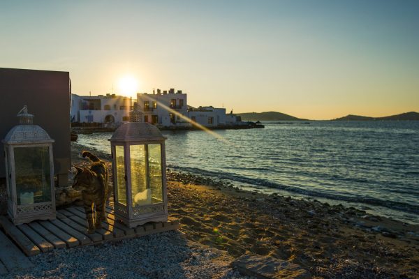 Paros